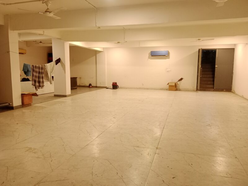 Prime basement space for rent - perfect for office setup!