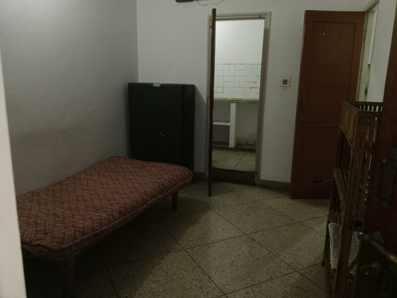 Single Room Set Available For Rent
