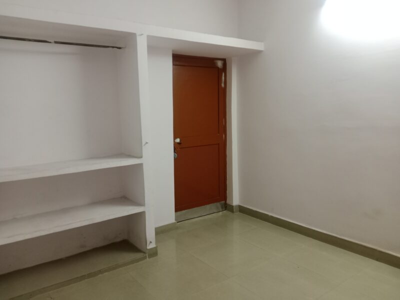 Spacious 2BHK on Main Road in Indira nagar