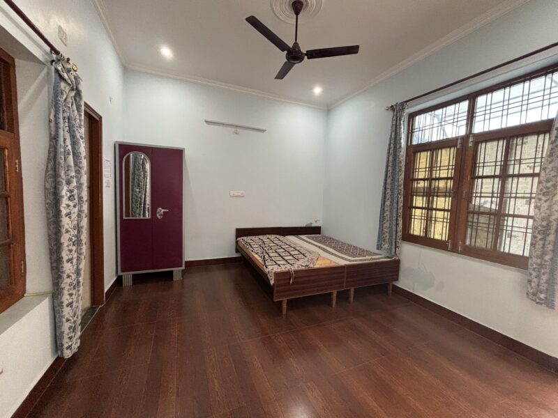 Room on Terrace with Large Space