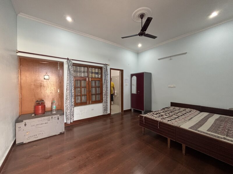 Room on Terrace with Large Space