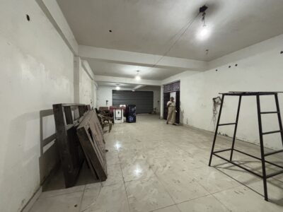 Spacious 1000 Sq. Ft. Shop for Rent