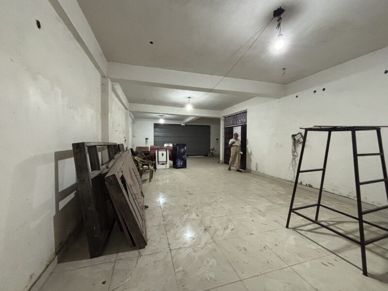 Spacious 1000 Sq. Ft. Shop for Rent