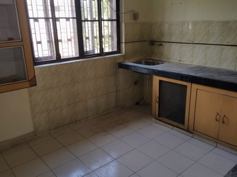 2 Rooms set available in mahanagar