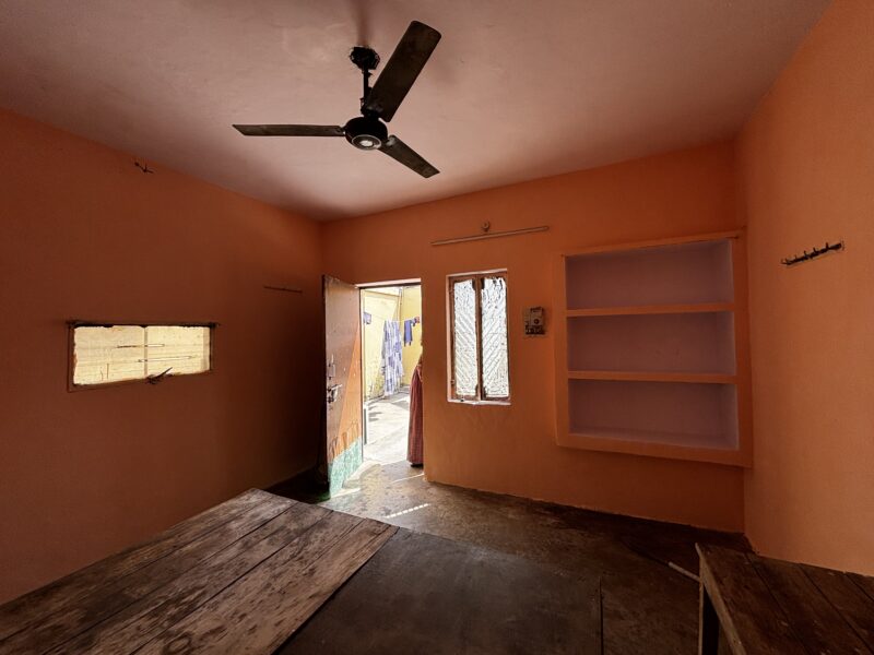 Room for Students in Janakipuram