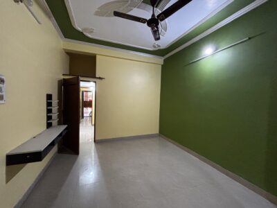2BHK Room Available in Janakipuram – Good Location