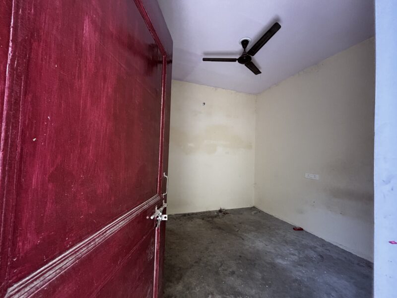 Room available for boys student