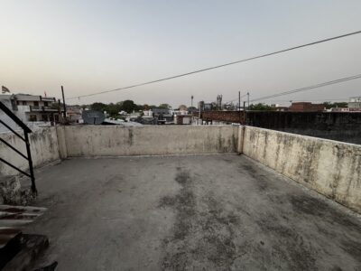 Room set available fully Independent