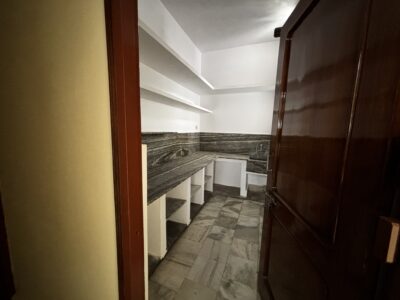 3 Room Set | Main Road | Near Metro