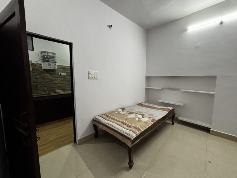Furnished 2 Room Set – Park Facing | Family Only