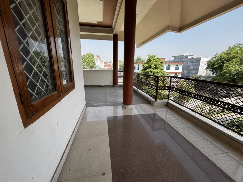 2 Room Set – 2nd Floor | 1300 Sqft | Family Only