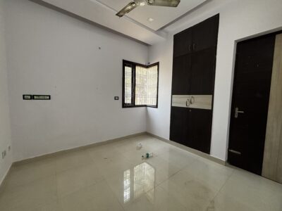 Premium 2BHK Flat Available – Prime Location