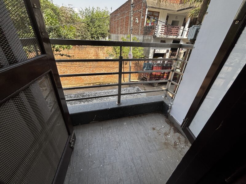 Premium 2BHK Flat Available – Prime Location