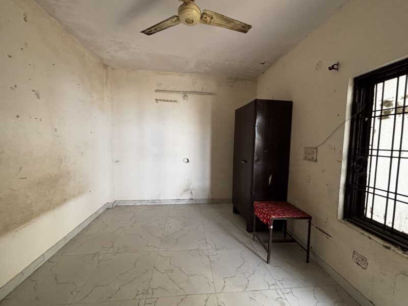 Room set available for bachelor