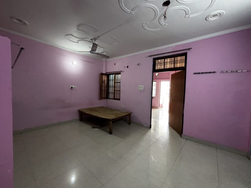 2 BHK Portion l Available in Vikalp khand