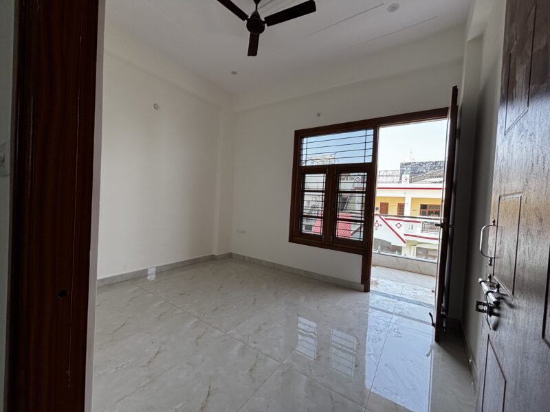 Premium Portion 1BHK in Gomtinagar