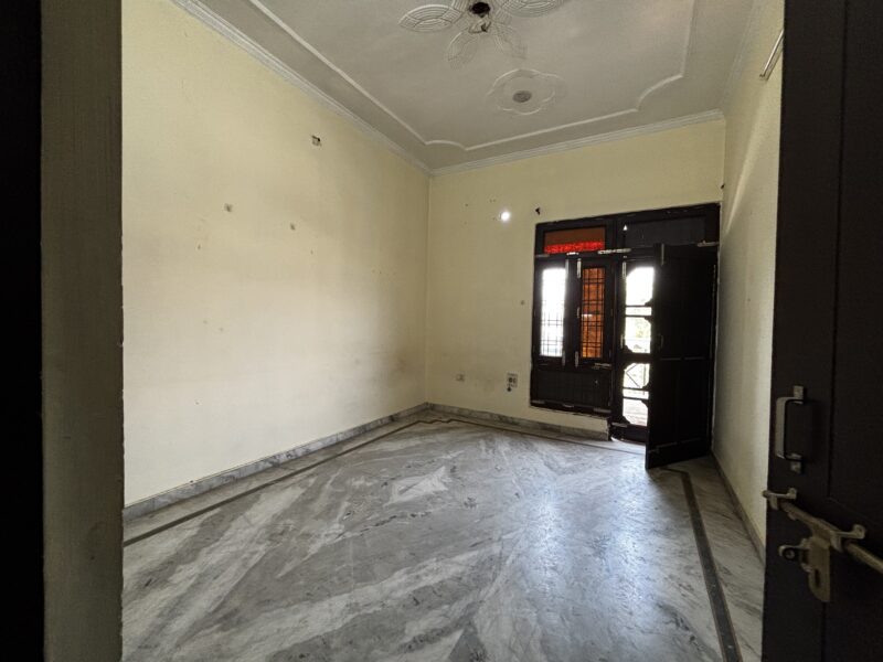 3BHK Flat Available in Gomtinagar
