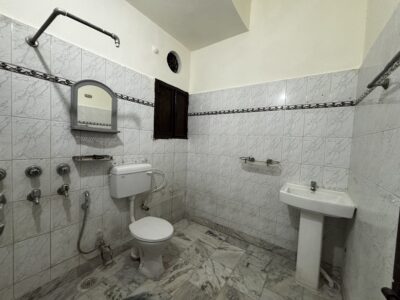 Fully Independent House Available on First Floor