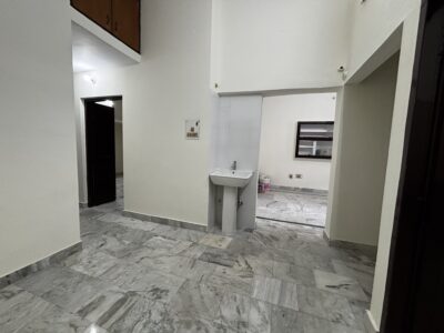 Fully Independent House Available on First Floor