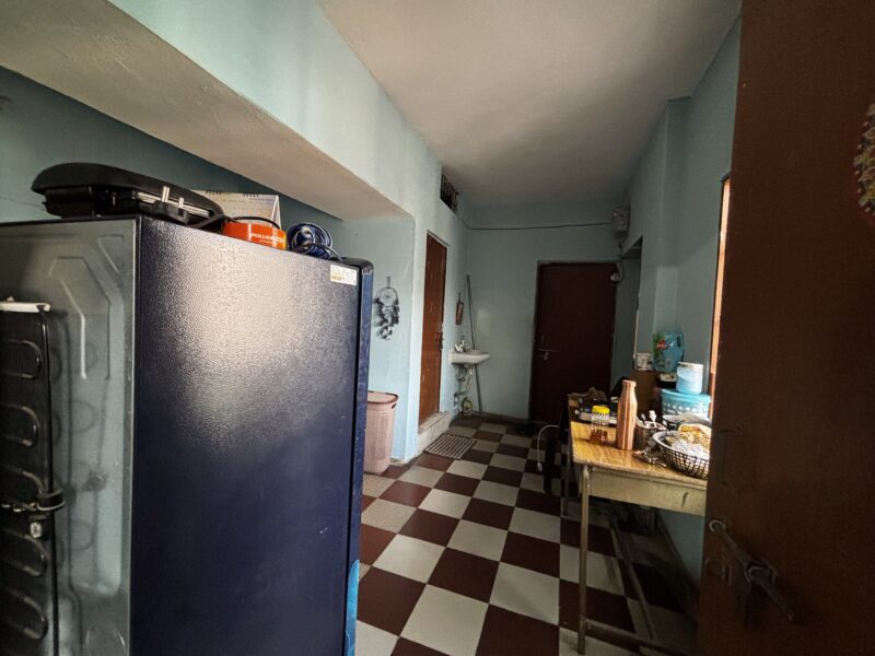 2 Room set Available in Gomtinagar