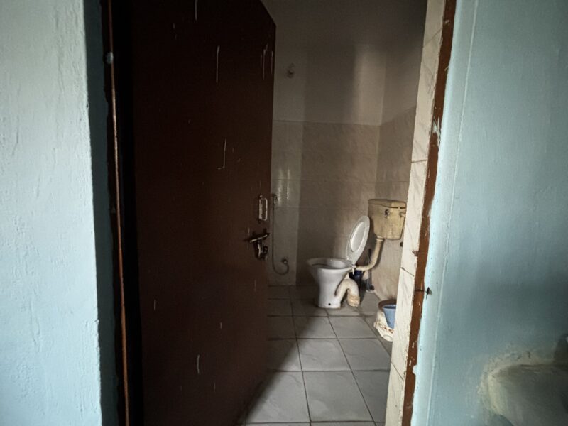 2 Room set Available in Gomtinagar