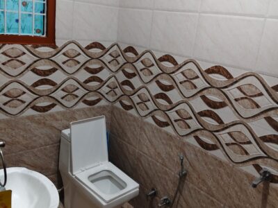 2 BHK Available in Gomtinagar extension