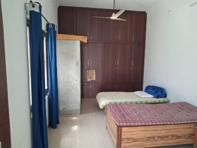 One room available in jankip