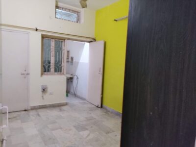 Two room set available in Aliganj