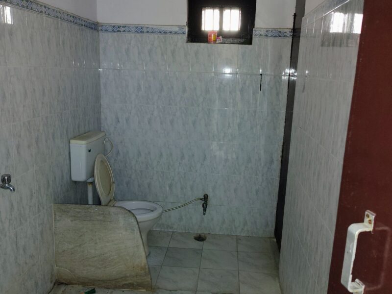 2 Rooms set available in mahanagar