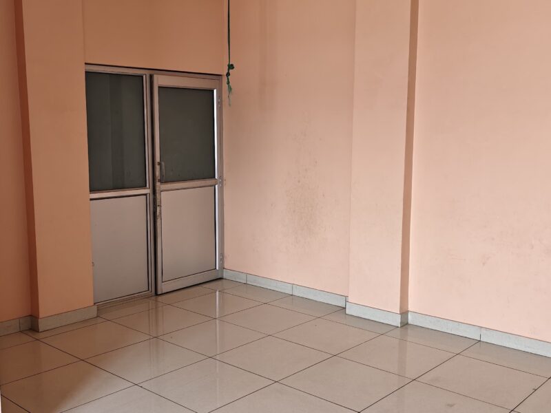 Two room set available in khurram nagar