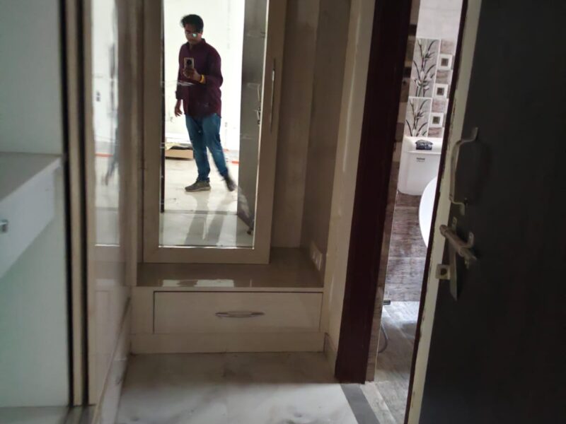Spacious 2 BHK for Rent in Gomti Nagar