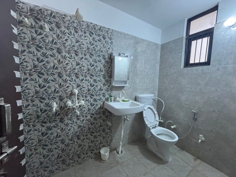 Spacious Family House – Ready to Move In