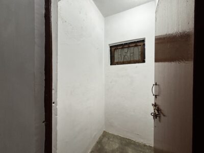 Spacious 3 Room Set Available