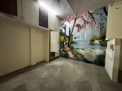 Room set Available