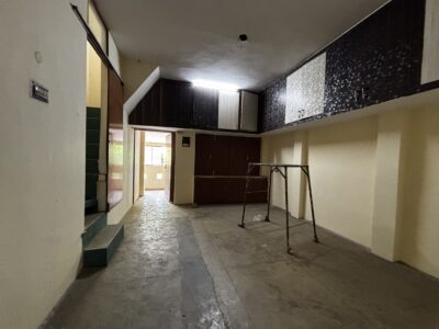 Room set Available