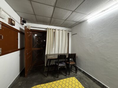 Room for Rent (Male employee)