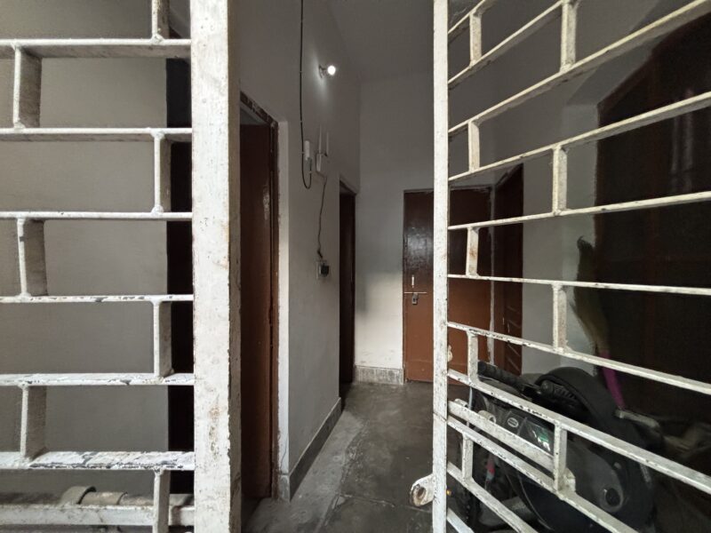 One room set available for bachelor