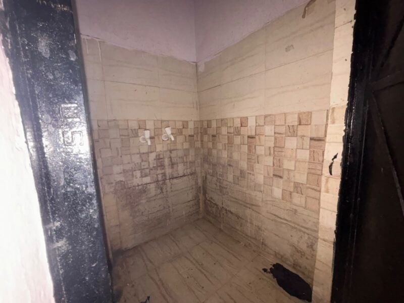 Spacious 2 rooms set for Rent Fully independent