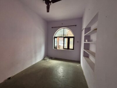 Spacious 2 rooms set for Rent Fully independent