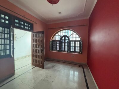 Well-Maintained 2 RK Home