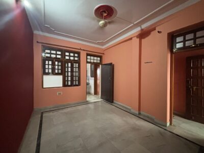 Well-Maintained 2 RK Home