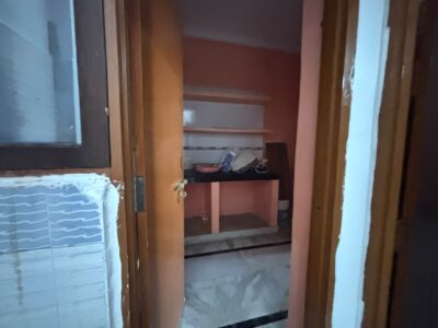 Well-Maintained 2 RK Home