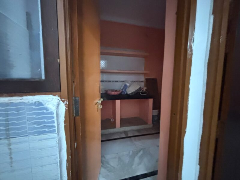 Well-Maintained 2 RK Home