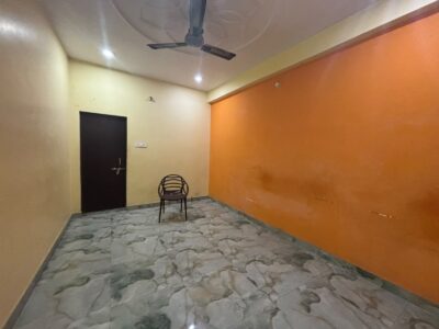 Spacious 1 BHK house with Separate Kitchen