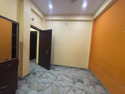 Spacious 1 BHK house with Separate Kitchen