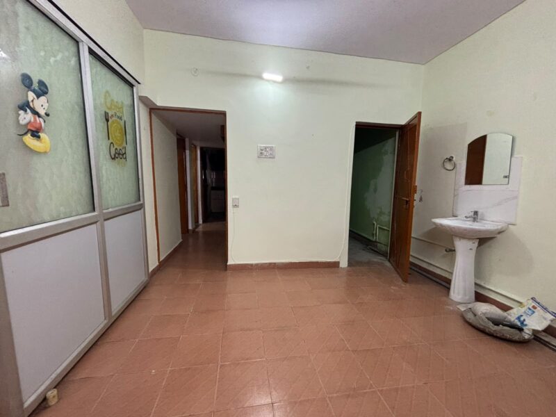 Cozy 1 BHK in a Prime Location