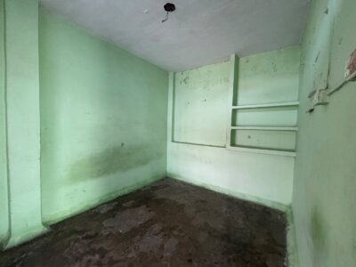 Cozy one room set in Prime Location