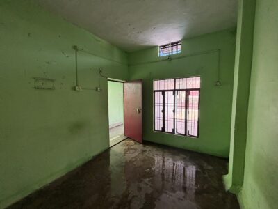 Cozy one room set in Prime Location