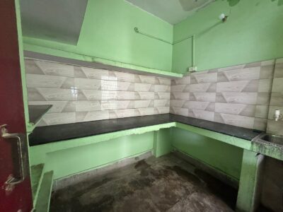 Cozy one room set in Prime Location