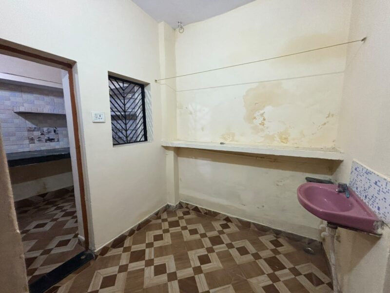 Ground Floor 2 Room Set for Rent